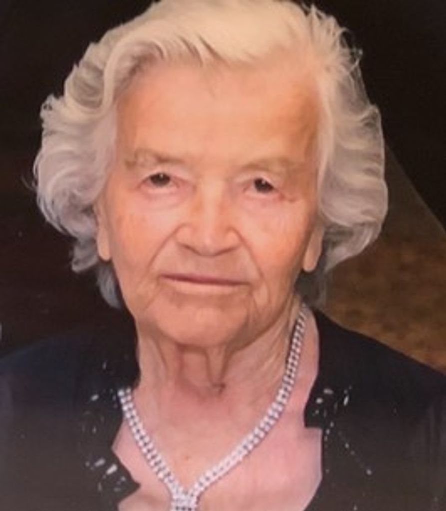 Loreta Marini Profile Photo