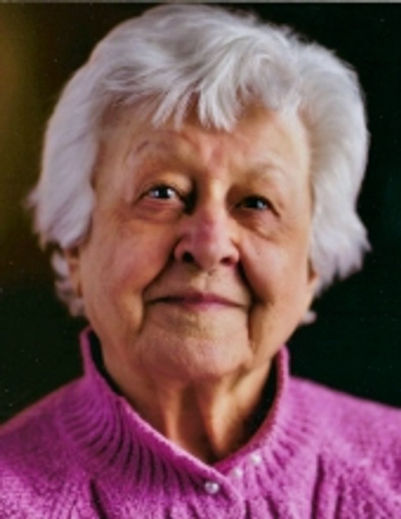 Lucile  Marie Bennett