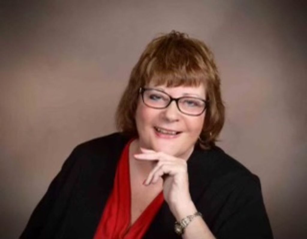 Beth Foster Profile Photo