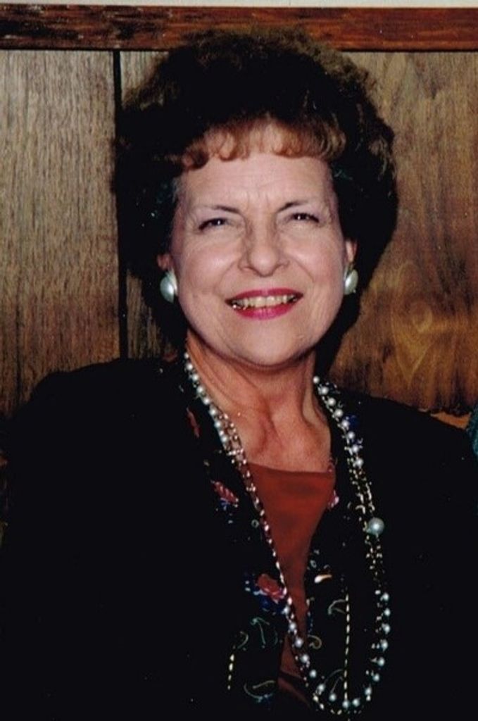 Evelyn Carol French