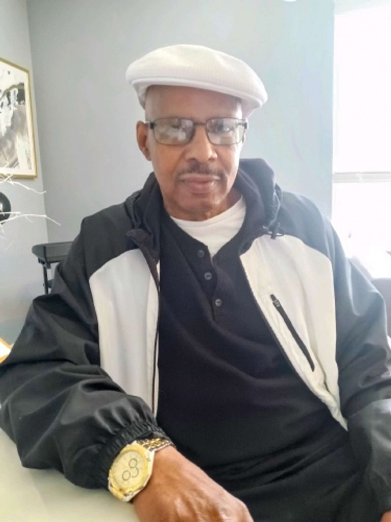 Mr. Robert Edward Harshaw, Sr