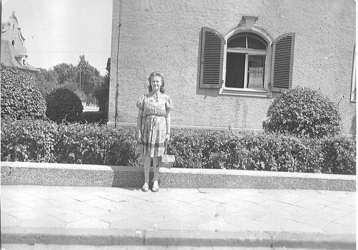 Margarete Anna Fessler photo gallery thumbnail 60 of 90