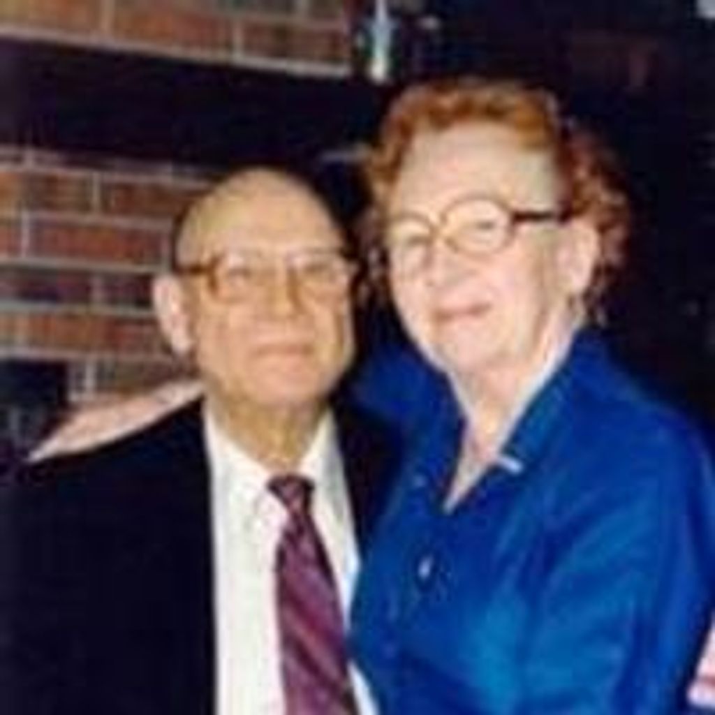 Gladys  Peterson Lucus