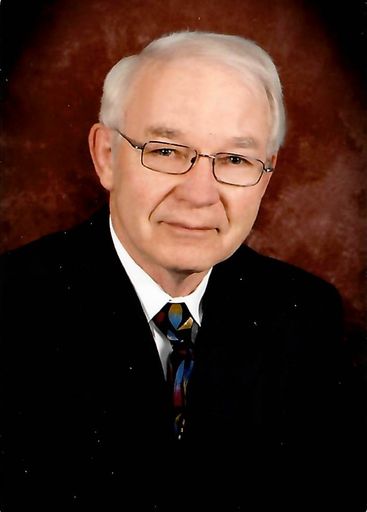 Helmer Knudsvig's obituary image