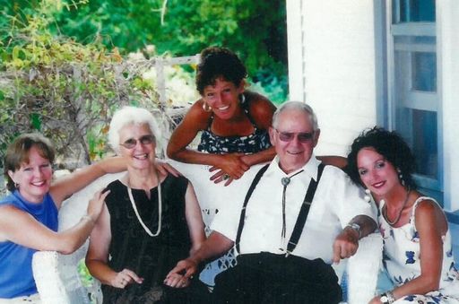 Donna Lyn Mosier photo gallery thumbnail 148 of 155