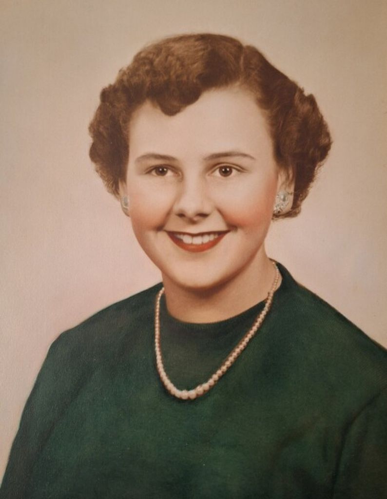 Doris J Elliott