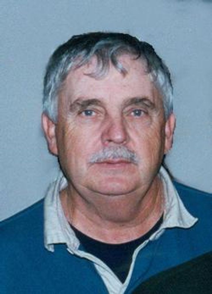 Gordon "Stretch" Bennett Bolling