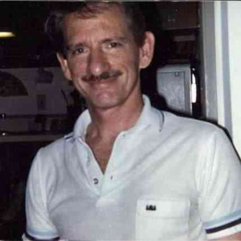 Carl Reece Holden Profile Photo