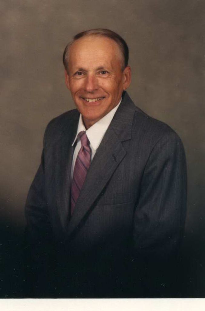 Guy Douglas Lowe