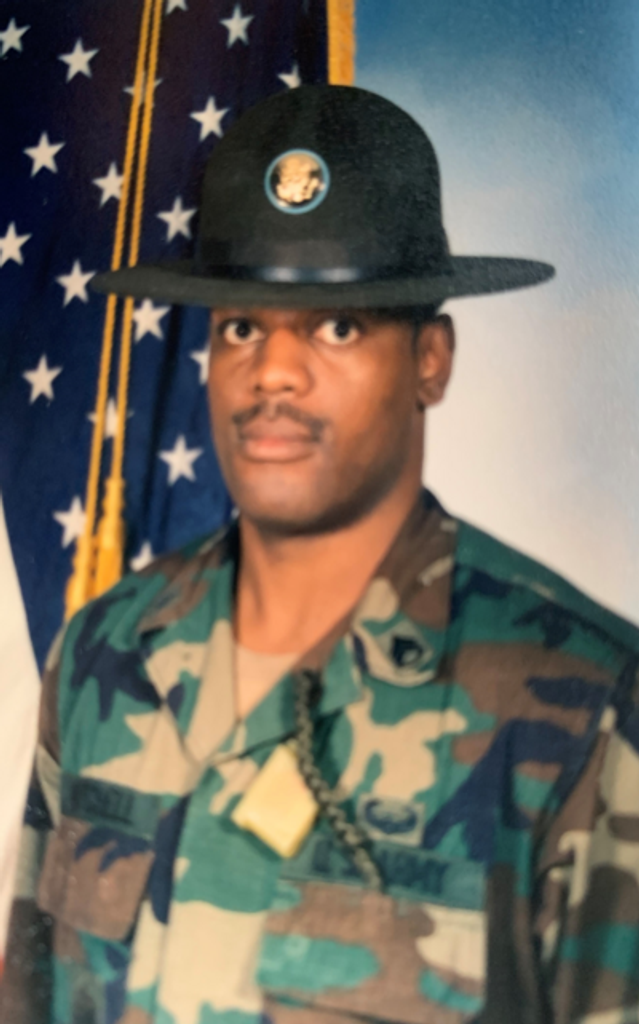 Lee Edward Mitchell Profile Photo