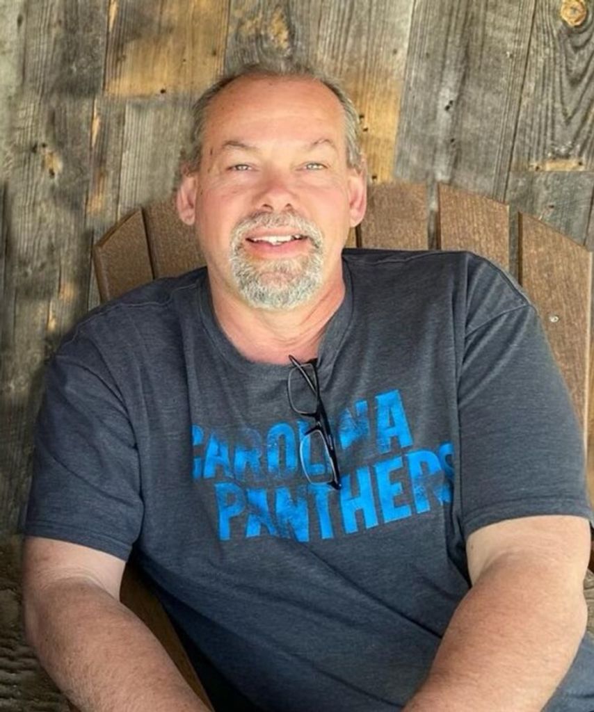 Frankie Steed Profile Photo