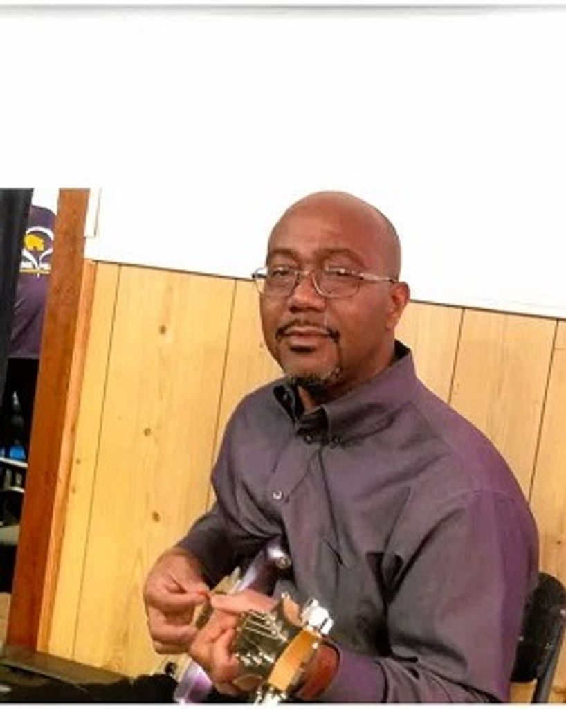 Mr. Derric Avery Sullivan