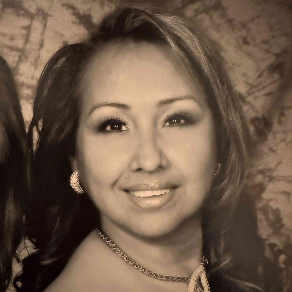 Linda Espinoza Effron Profile Photo