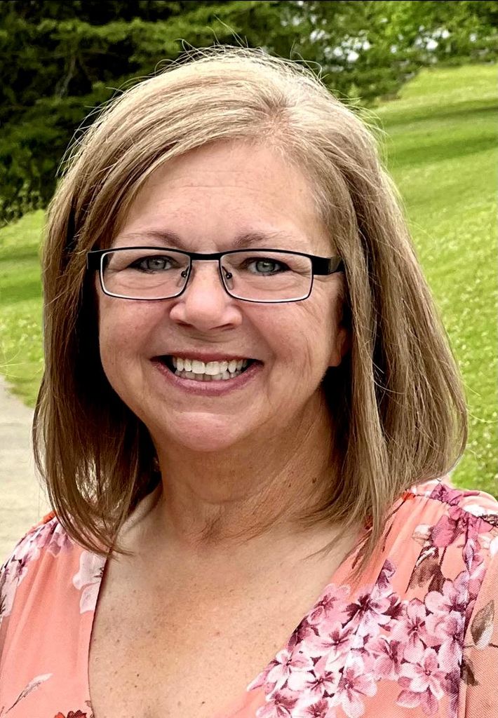 Stephanie Miracle Spradlin Profile Photo