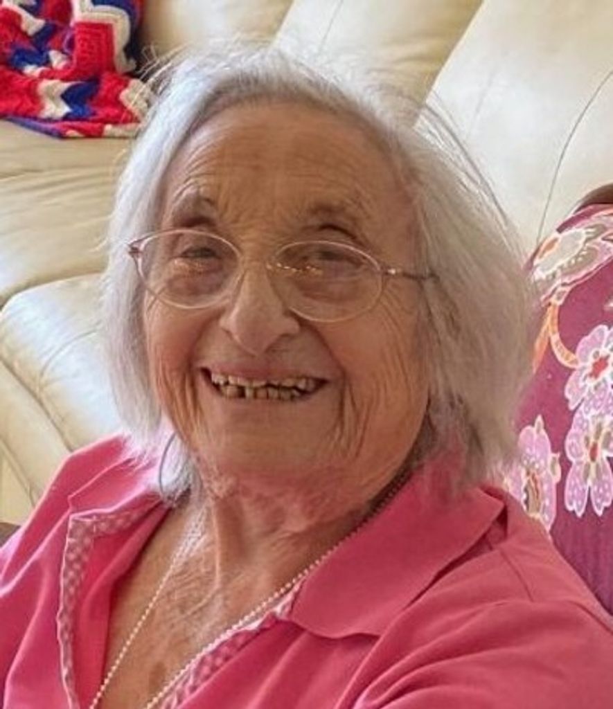 Giovannia "Joanne" Vignola