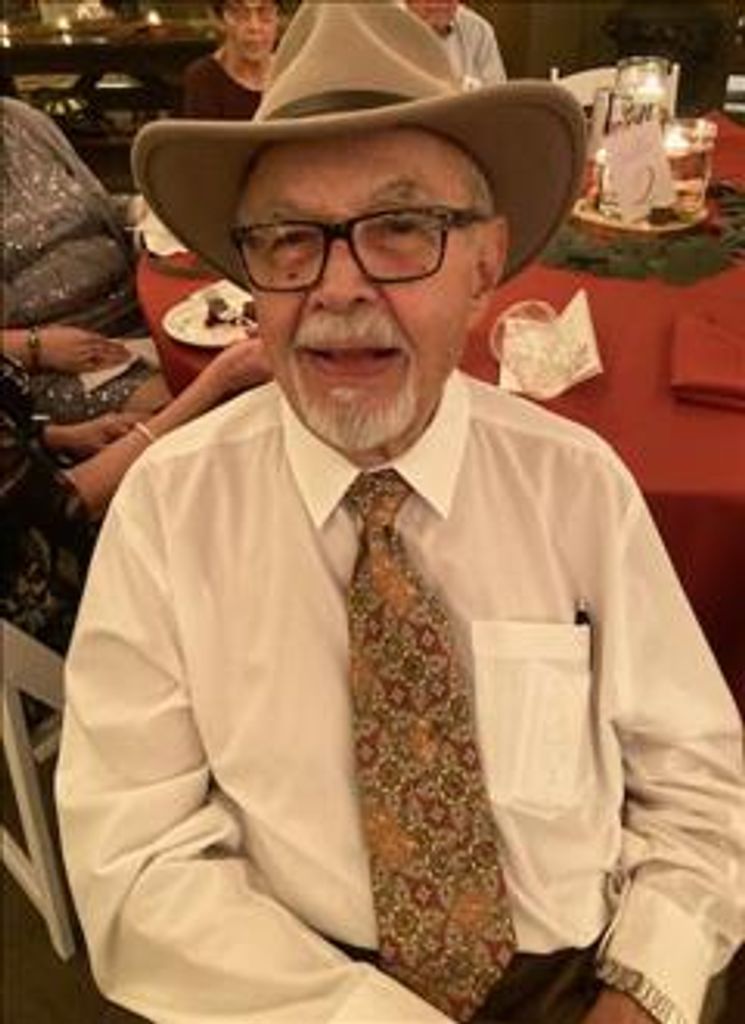 Thomas Andrew Ficht Profile Photo