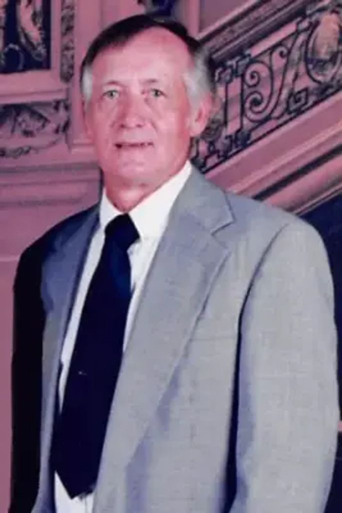 Roger Eugene Wood Profile Photo