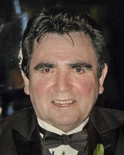 Louie Chavez's obituary image