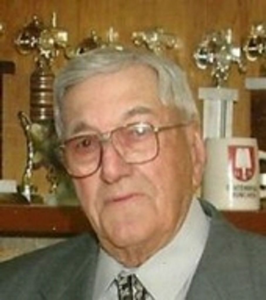Earl Goecke