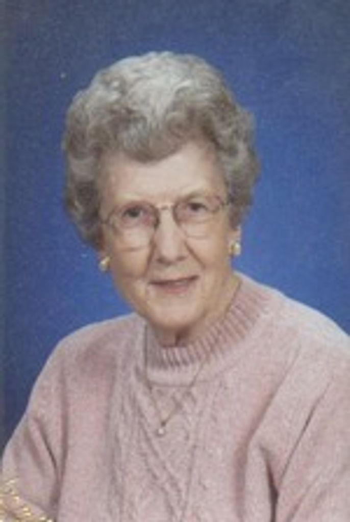 Evelyn Lee