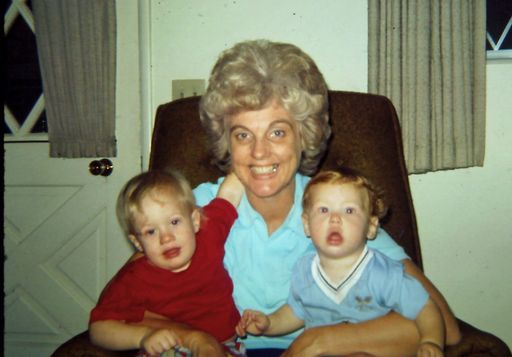 Marlene Giles photo gallery thumbnail 9 of 40