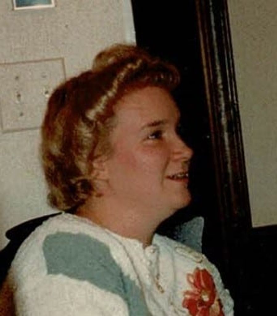 Angela  Michelle Fulton