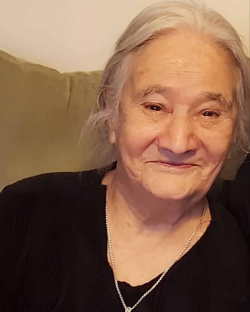 YOUMNA DEBS Profile Photo