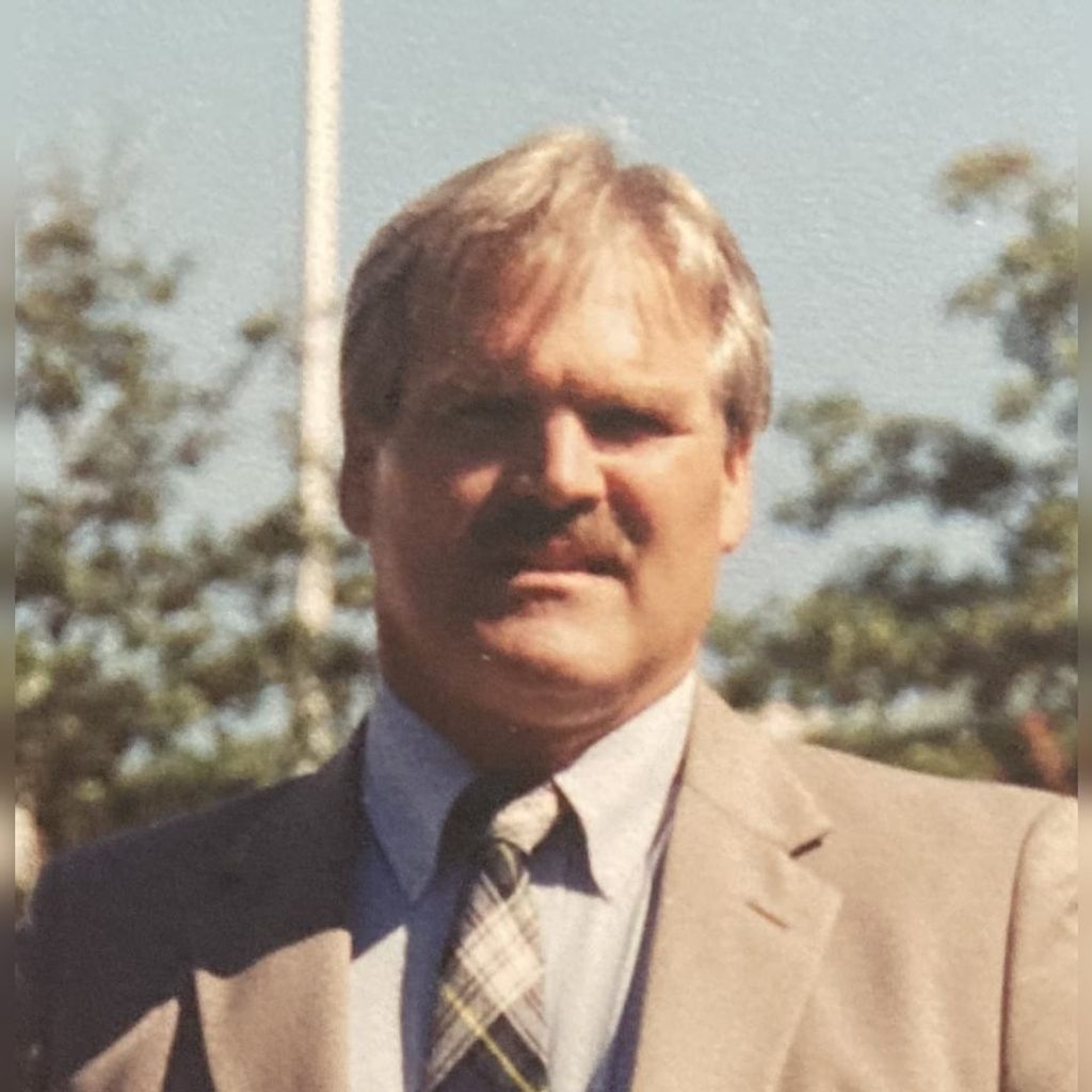 Eric Jon Tessereau Profile Photo