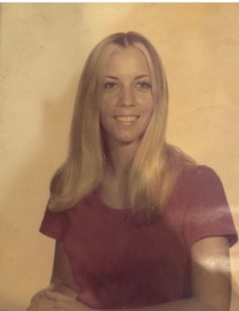 Mary  Lou (Moores) Mcclanahan
