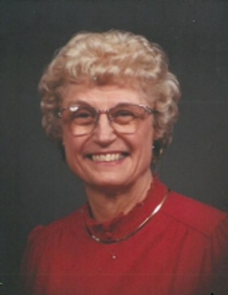 Shirley  Mae Vanryzin