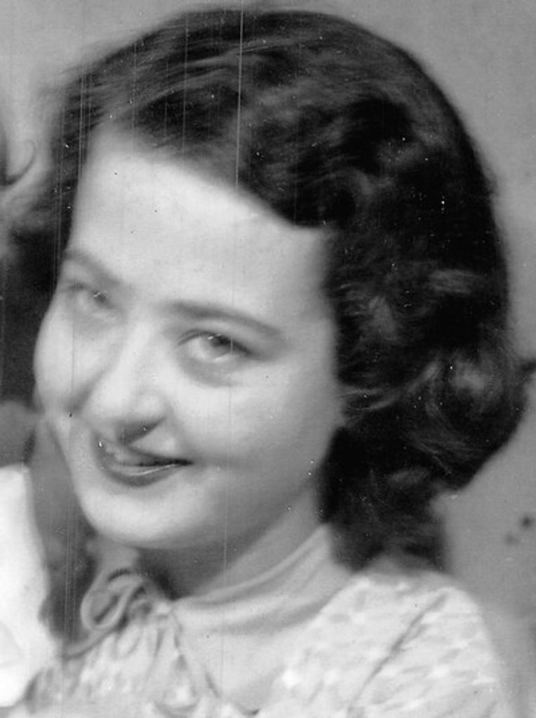 Louise Lindsey Kennison