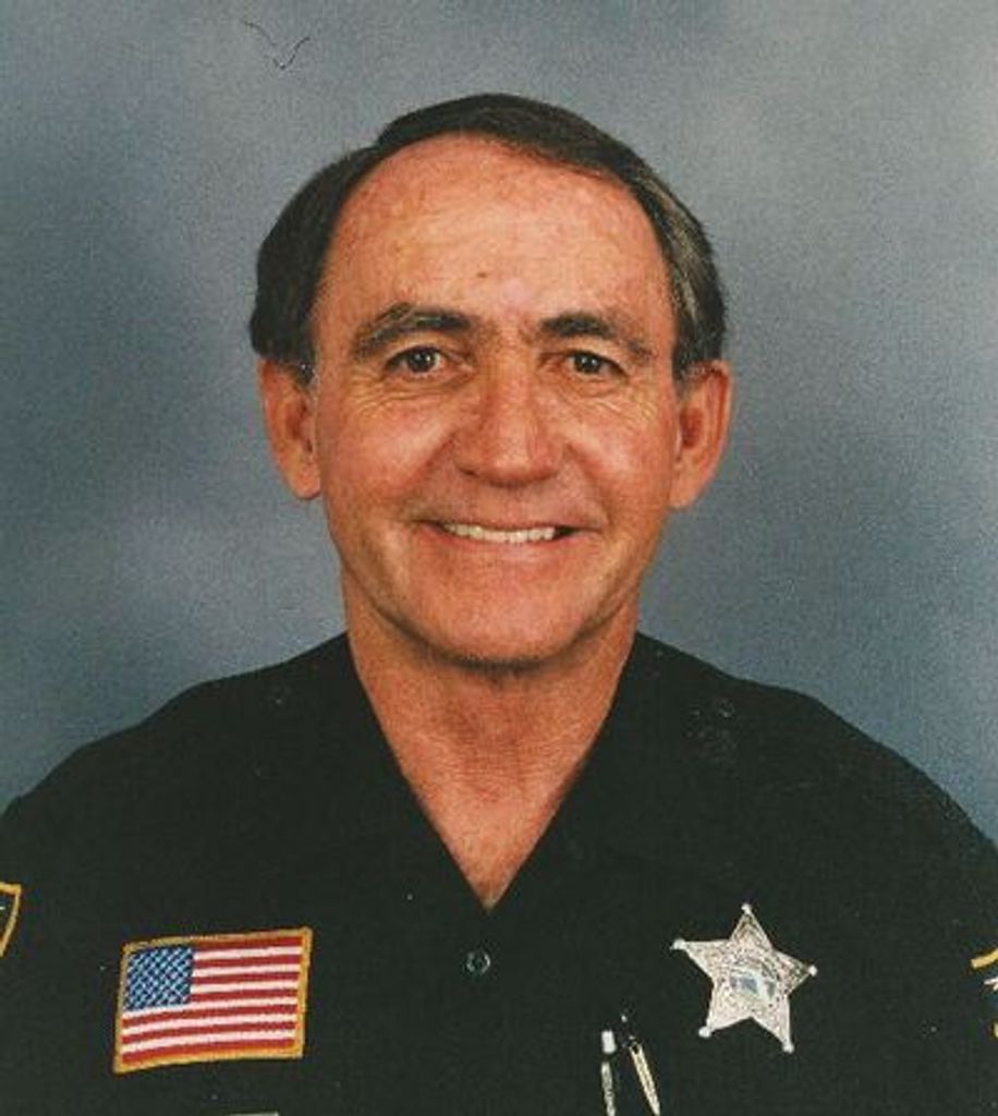 Leslie J Swann Profile Photo