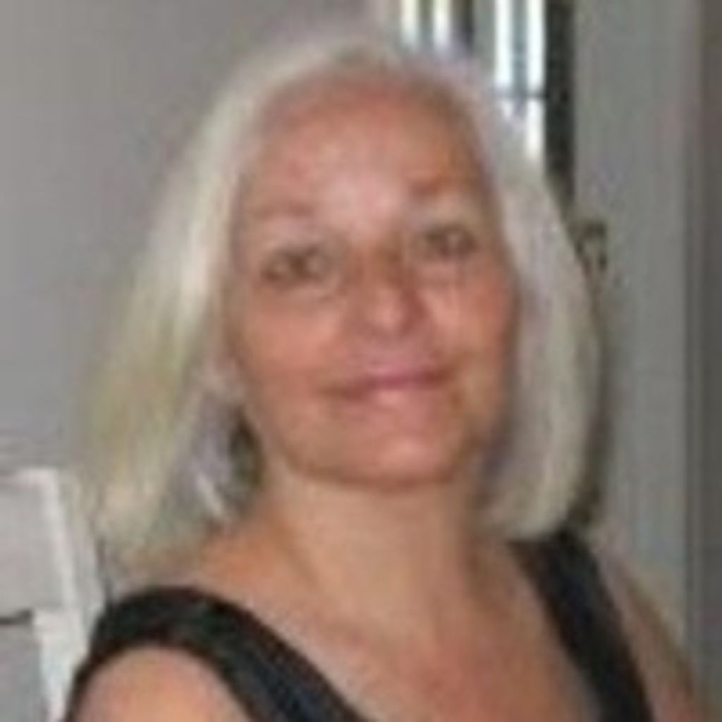 Catherine  Schmitz Banks