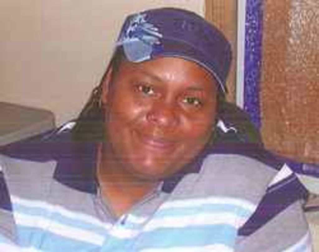 Martha Victorian-Amos