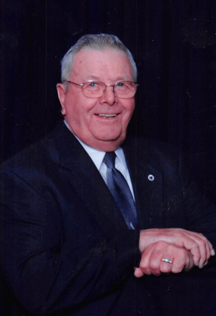 Roman F. Stommes Profile Photo