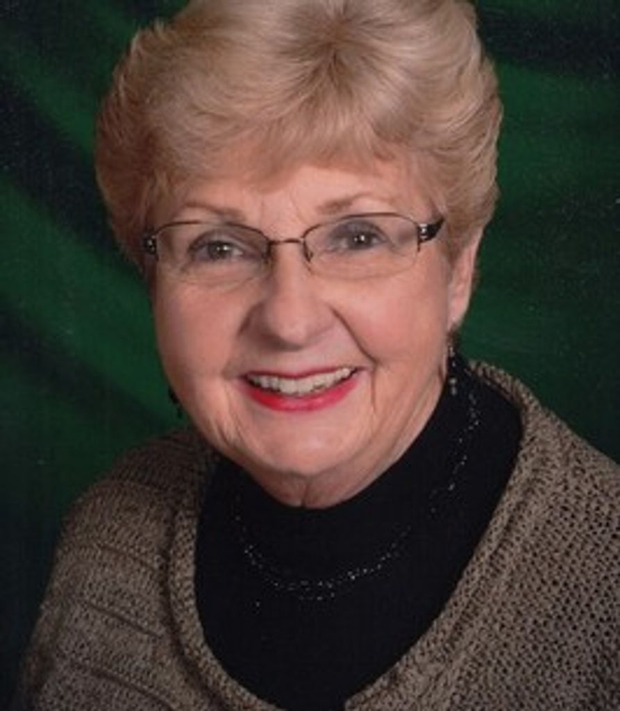 Phyllis Russell Profile Photo
