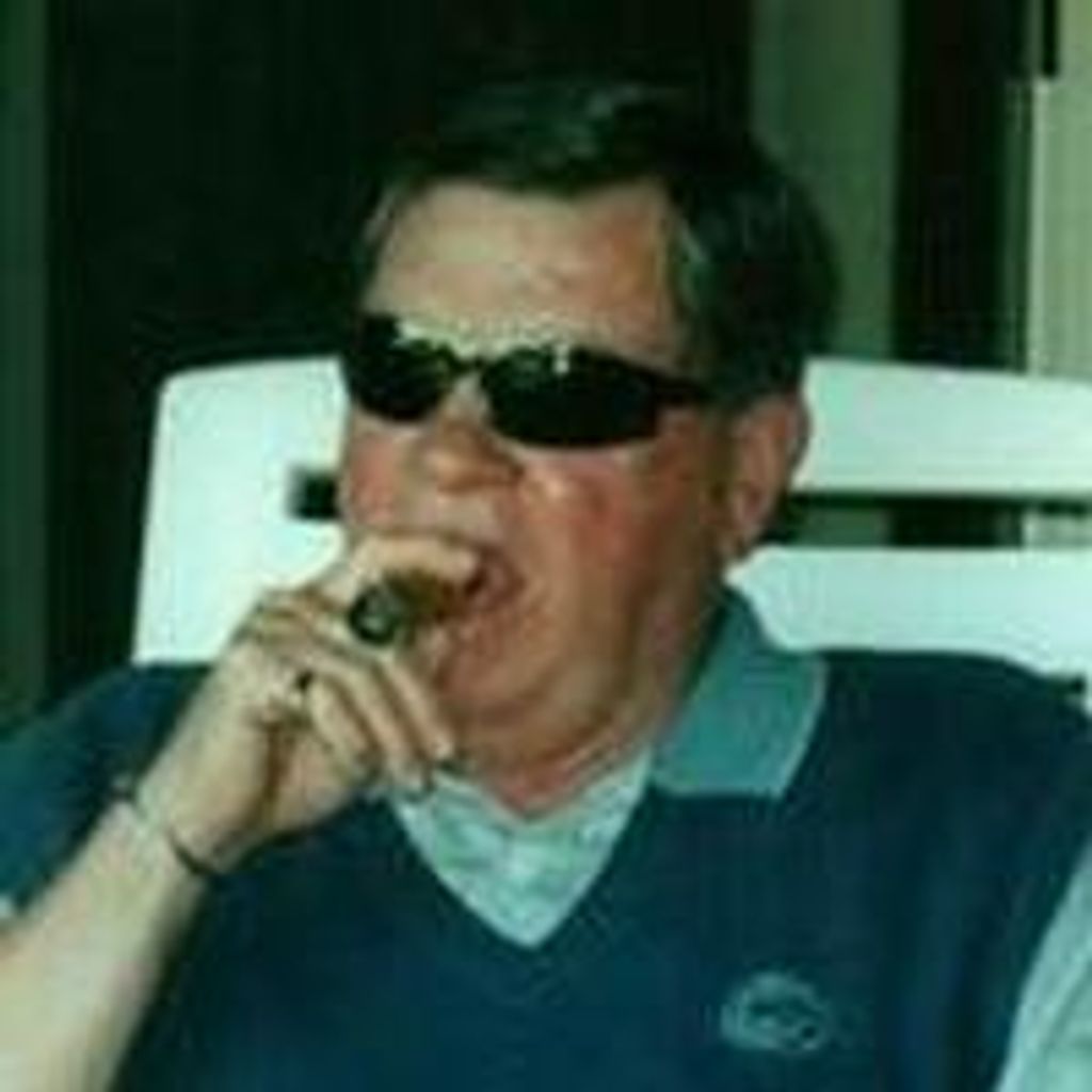 Donald Robertson Profile Photo