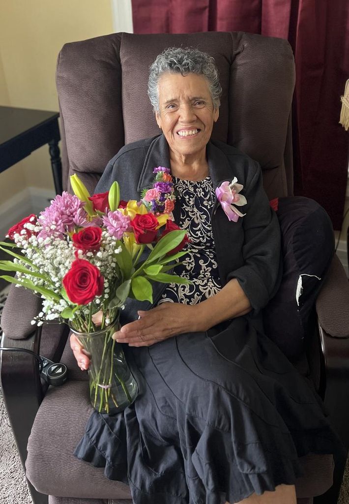 Juliana Navejas Profile Photo