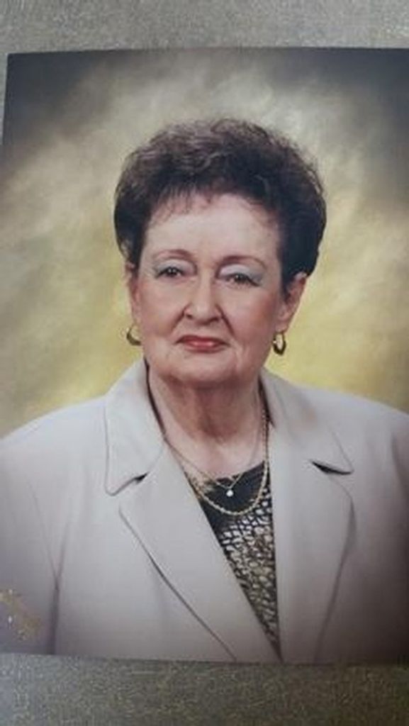Maxine H Mccown