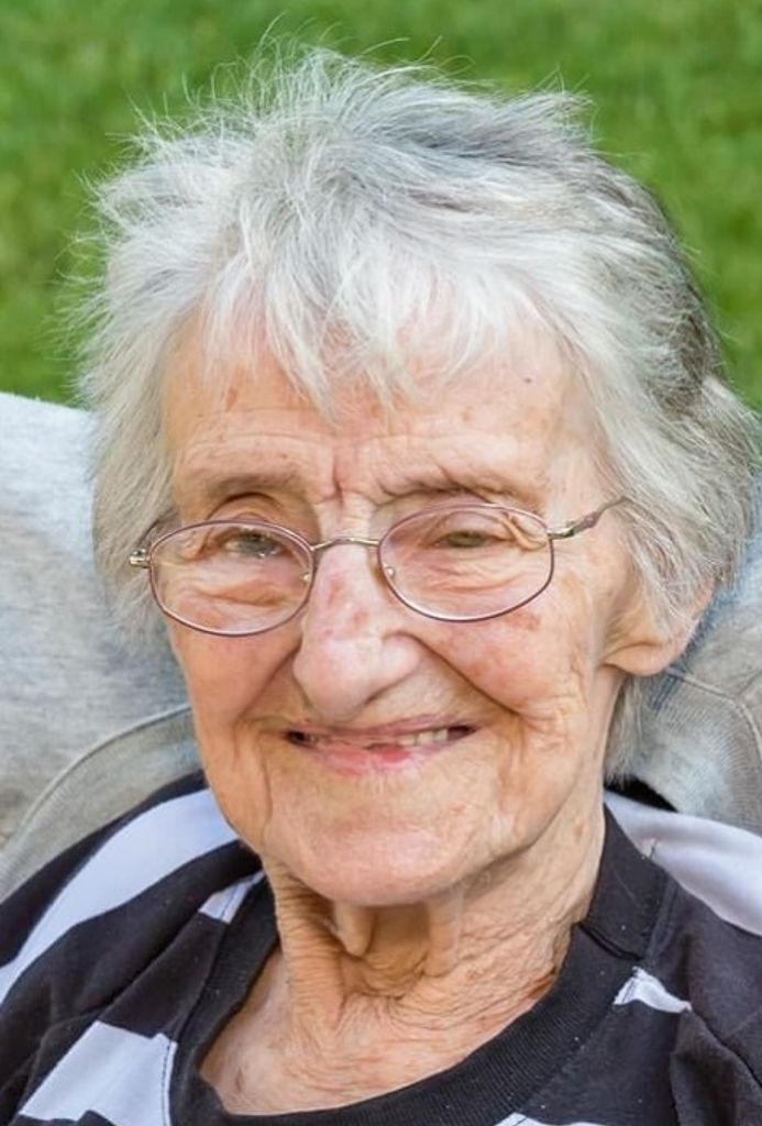 Lenora Snyder