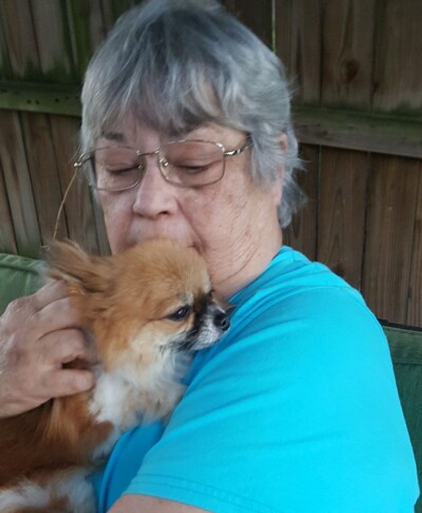 Linda Hall Profile Photo