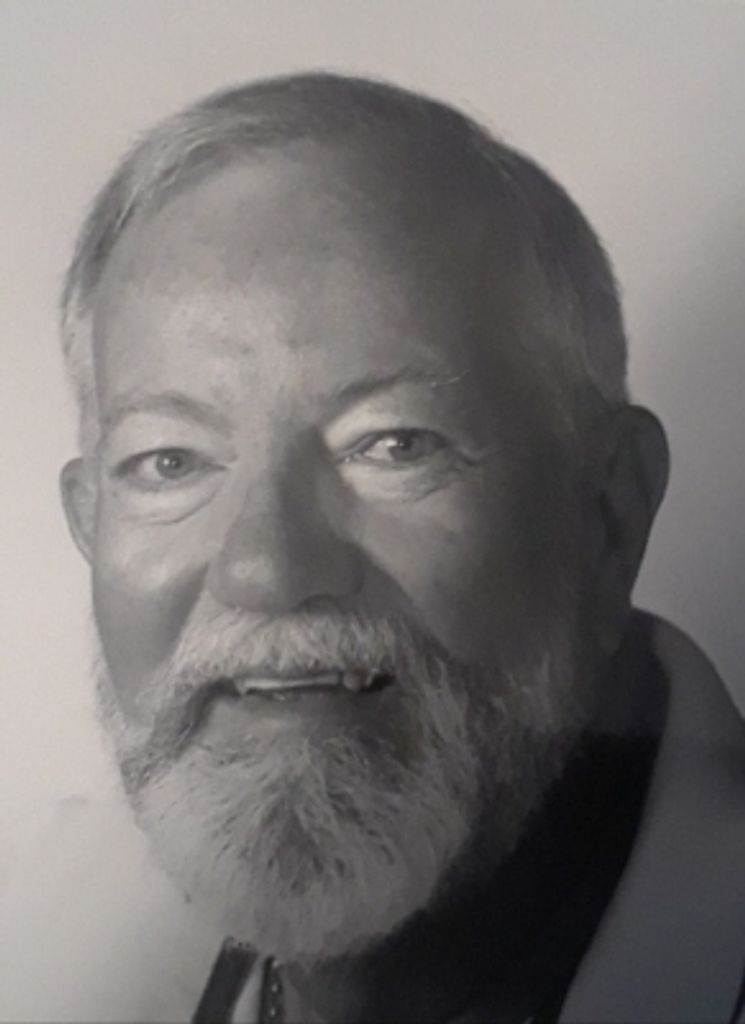 Dee Dwight Greenly