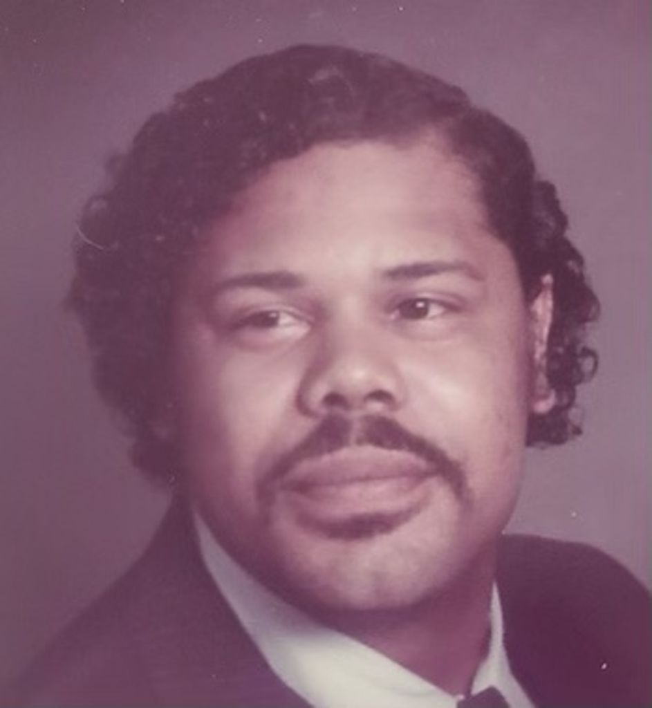 Victor Hill Sr.