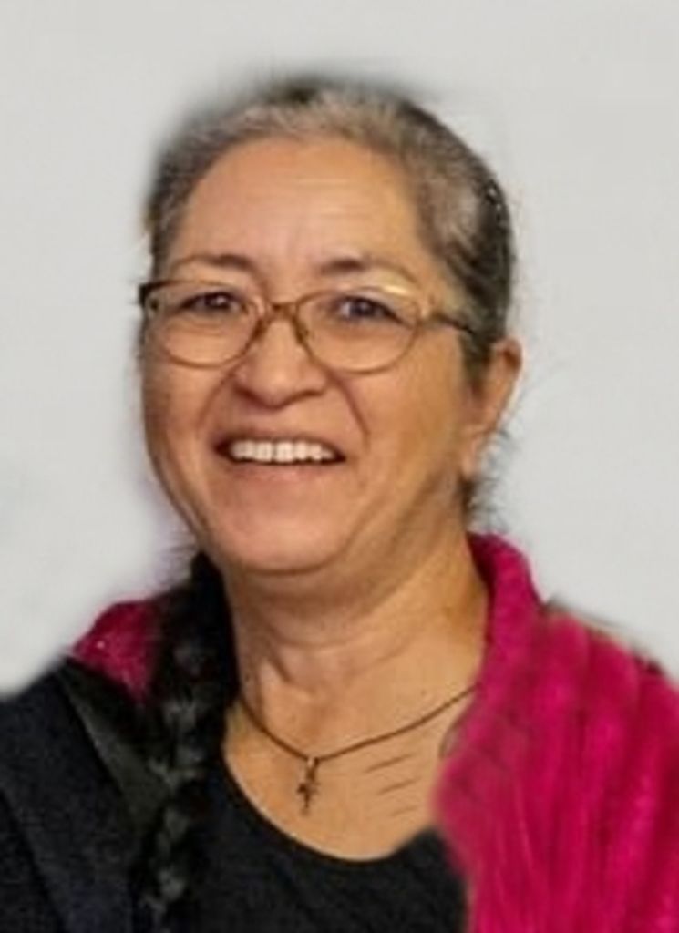 Norma Melendrez-Davalos Ouellette Profile Photo