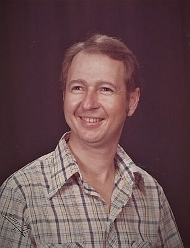 Daniel Pavlicek Profile Photo
