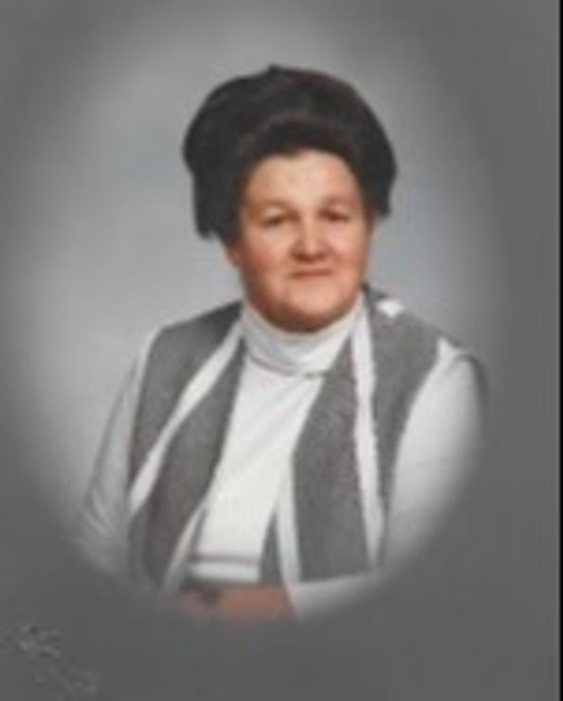 Evelyn Davis Ranager