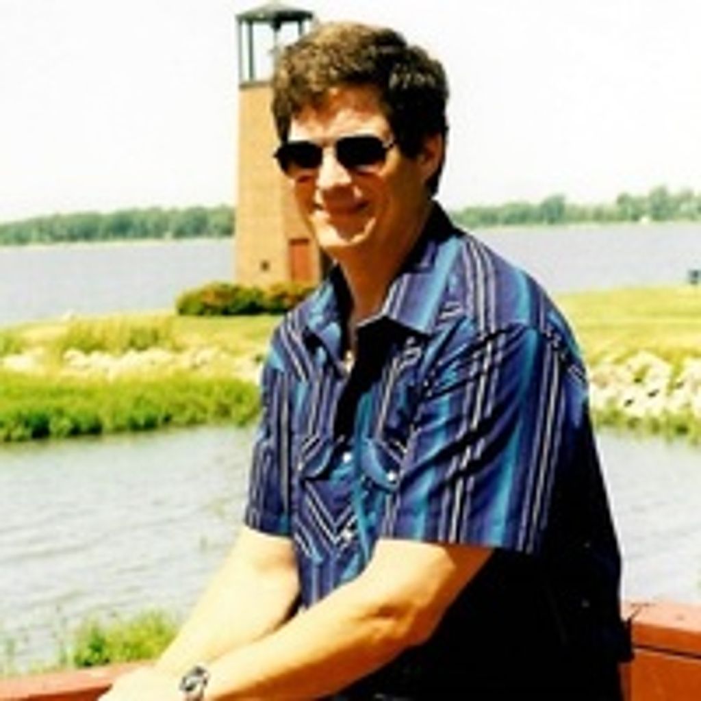 Dean Thomas Gramowski Profile Photo