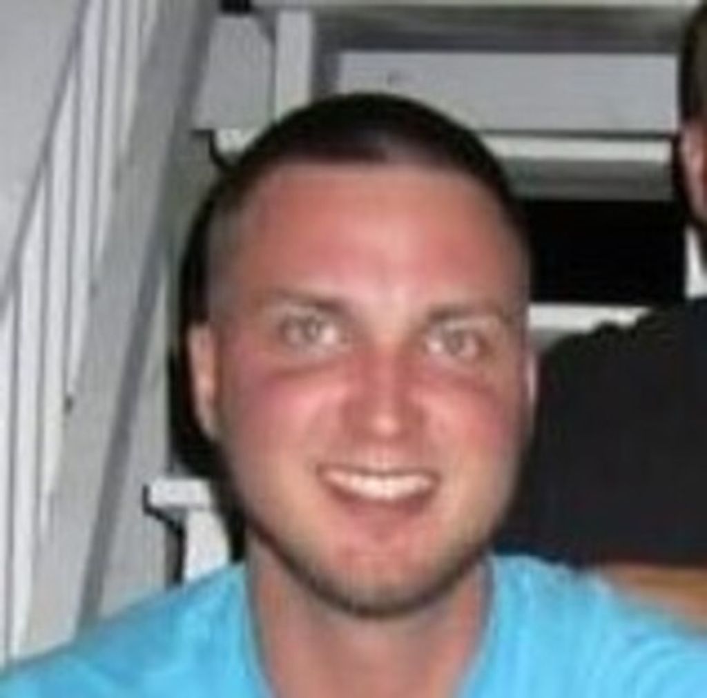 Thomas James Larivee Profile Photo