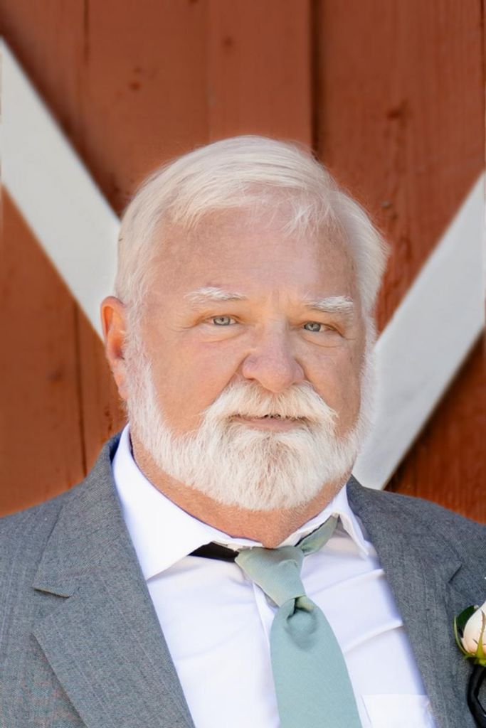 Charles "Chuck" Roy Hill Profile Photo