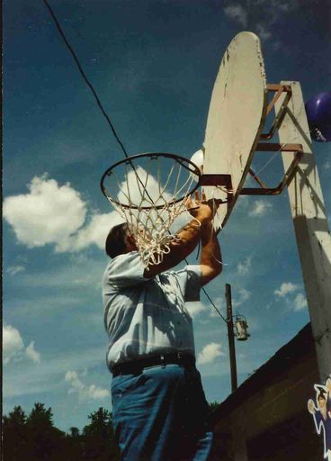 Lyle E. Cordes photo gallery thumbnail 13 of 38
